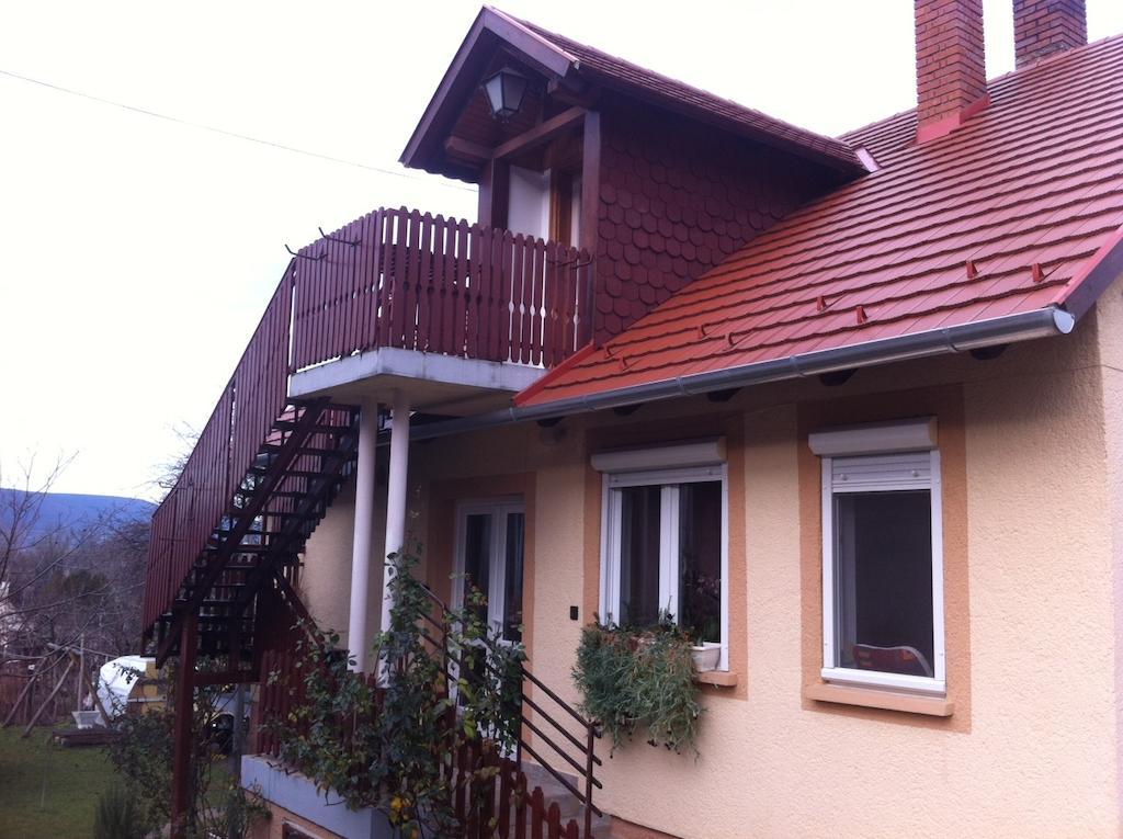 Miklai Haz Apartment Szigliget Exterior foto